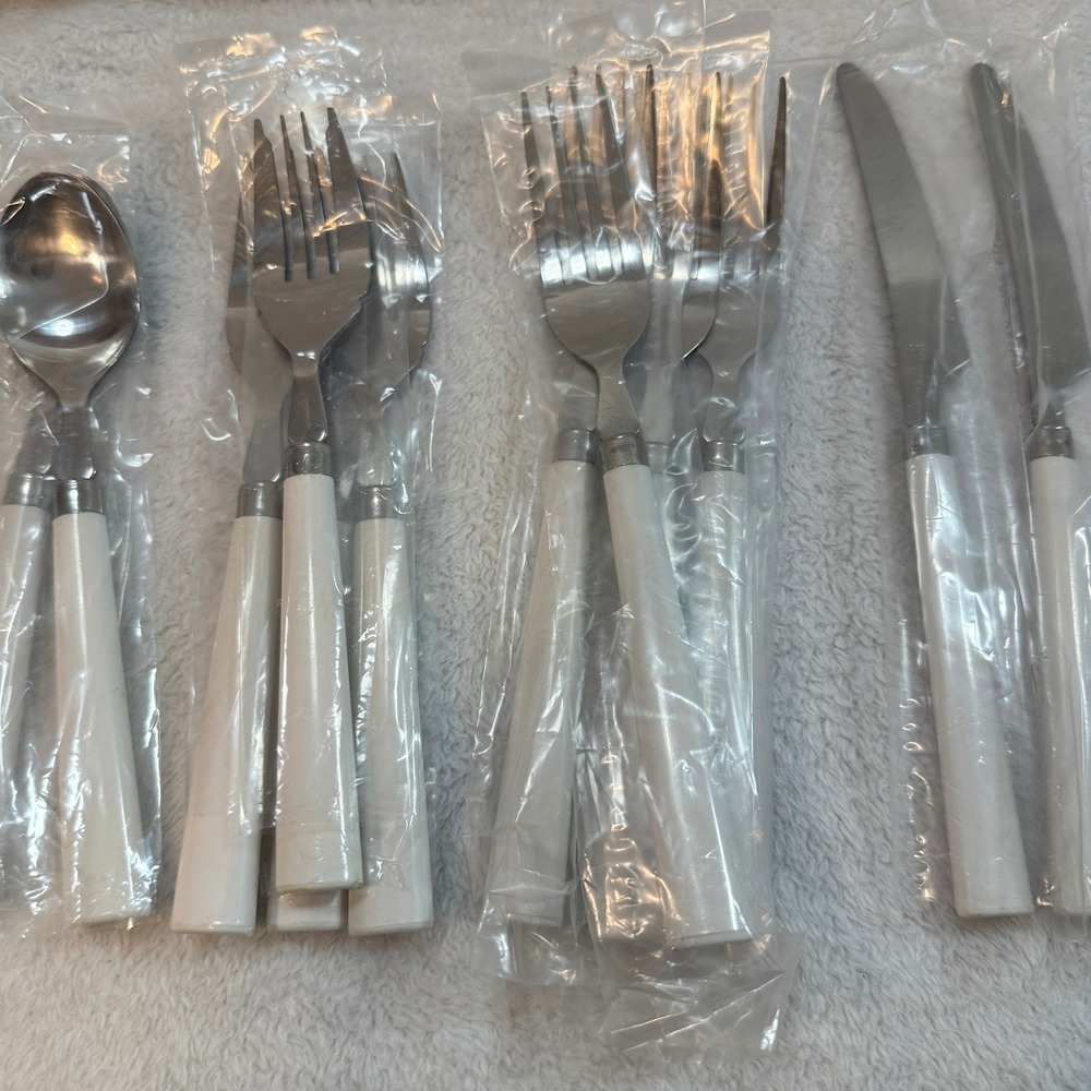 Sango Stainless Steel Flatware Set 20 Piece Service for 4 White Handles Vintage - Picture 5 of 13